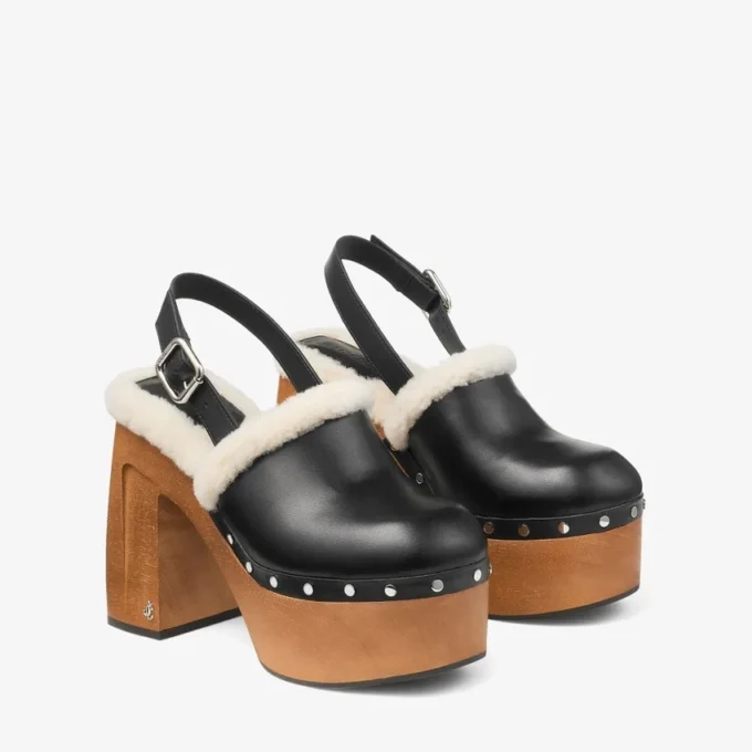 Alida Platform 135 – Sandali con cinturino posteriore in pelle di vitello lucida nera con shearling Alida Platform 135 – Sandali con cinturino posteriore in pelle di vitello lucida nera con shearling
