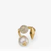 Anello con ciondoli multipli Anello con perla finitura oro Anello con ciondoli multipli Anello con perla finitura oro