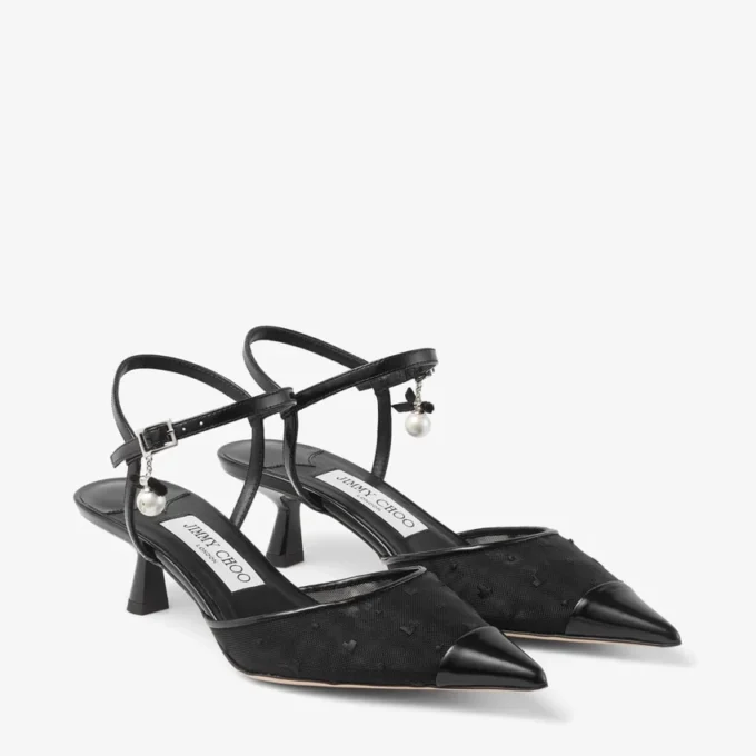 Aren Sling Back 45 Sandali slingback neri in pelle spazzolata e mesh con motivo a cuori e ciondolo a perla Aren Sling Back 45 Sandali slingback neri in pelle spazzolata e mesh con motivo a cuori e ciondolo a perla