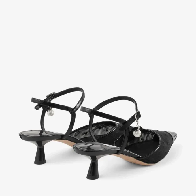 Aren Sling Back 45 Sandali slingback neri in pelle spazzolata e mesh con motivo a cuori e ciondolo a perla Aren Sling Back 45 Sandali slingback neri in pelle spazzolata e mesh con motivo a cuori e ciondolo a perla