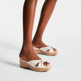 Avenue Wedge 50 Mules con zeppa in pelle nappa color latte Avenue Wedge 50 Mules con zeppa in pelle nappa color latte