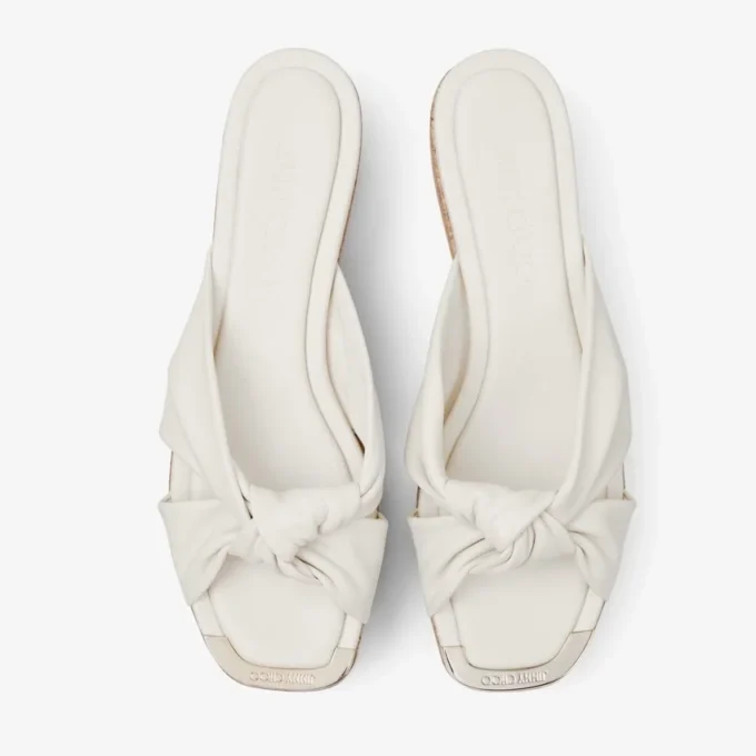 Avenue Wedge 50 Mules con zeppa in pelle nappa color latte Avenue Wedge 50 Mules con zeppa in pelle nappa color latte