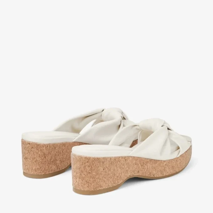 Avenue Wedge 50 Mules con zeppa in pelle nappa color latte Avenue Wedge 50 Mules con zeppa in pelle nappa color latte