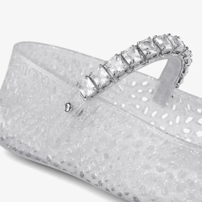 Ballerine trasparenti in gelatina con decorazioni in cristallo