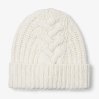 Berretto Yuki a trecce color latte con etichetta in pelle Berretto Yuki a trecce color latte con etichetta in pelle