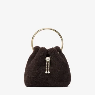 Borsa a secchiello Bon Bon color cioccolato con manico in metallo