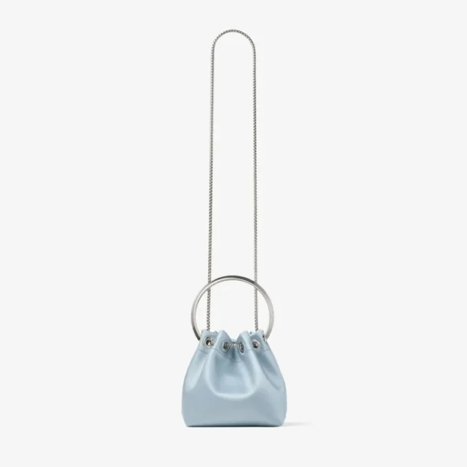 Borsa a secchiello Bon Bon in raso blu ghiaccio Borsa a secchiello Bon Bon in raso blu ghiaccio