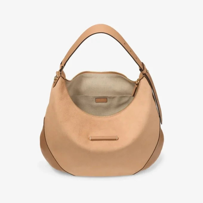 Borsa a tracolla Bar Hobo M in pelle scamosciata color caramello con finiture in pelle stile Biker