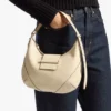 Borsa a tracolla Bar Hobo Small in pelle Biker color Buttermilk Borsa a tracolla Bar Hobo Small in pelle Biker color Buttermilk