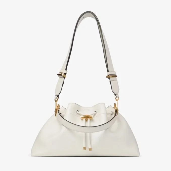 Borsa a tracolla Cinch Medium in pelle color latte Borsa a tracolla Cinch Medium in pelle color latte