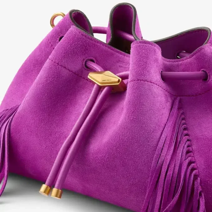 Borsa a tracolla Cinch Medium in pelle scamosciata viola orchidea con frange Borsa a tracolla Cinch Medium in pelle scamosciata viola orchidea con frange