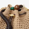 Borsa a tracolla Cinch Medium in rafia lavorata all’uncinetto nei colori naturale e cioccolato con tracolla intrecciata