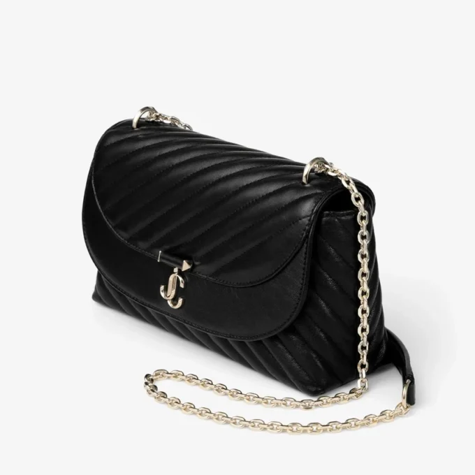 Borsa a tracolla Curve Cross Body Medium in pelle Biker trapuntata nera Borsa a tracolla Curve Cross Body Medium in pelle Biker trapuntata nera