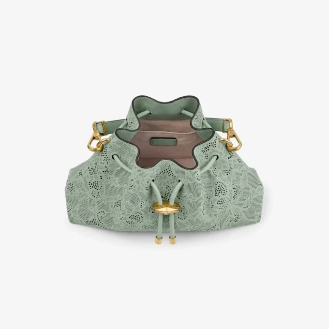 Borsa a tracolla piccola in pelle traforata verde jimmy choo con lacci Borsa a tracolla piccola in pelle traforata verde jimmy choo con lacci