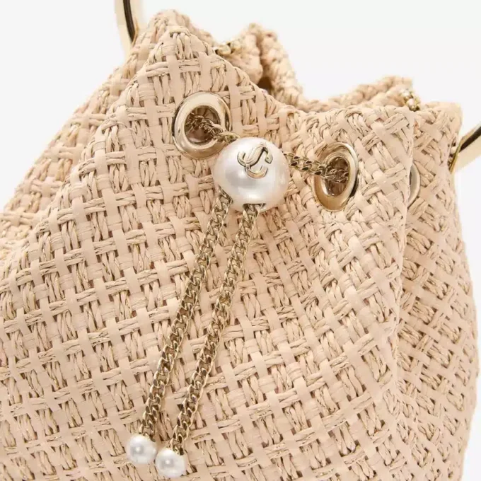 Borsa Bon Bon in rafia naturale con chiusura a perla Borsa Bon Bon in rafia naturale con chiusura a perla