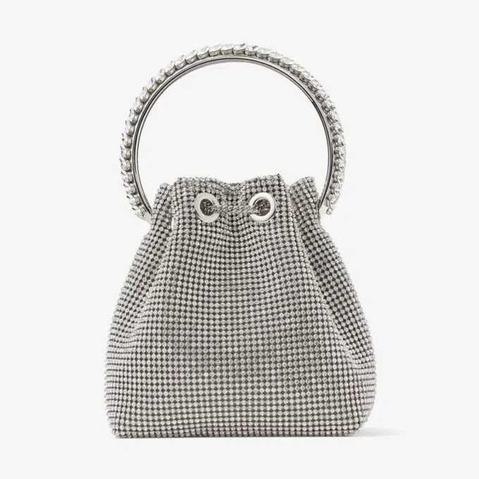 Borsa Bon Bon in raso argentato con rete di cristalli e manico in cristallo Borsa Bon Bon in raso argentato con rete di cristalli e manico in cristallo
