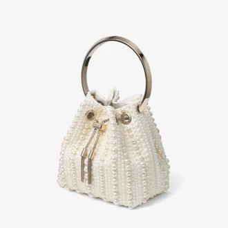 Borsa Bon Bon in raso avorio con perle su tutta la superficie