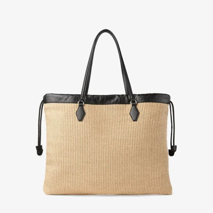 Borsa tote con coulisse Borsa tote grande in rafia morbida naturale con finiture in pelle di vitello liscia