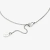 Collana a cuore Collana a cuore con finitura argento e cristalli Collana a cuore Collana a cuore con finitura argento e cristalli