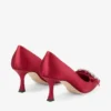 Décolleté Auria 70 in raso rosso rubino con fiocco in raso e cristalli