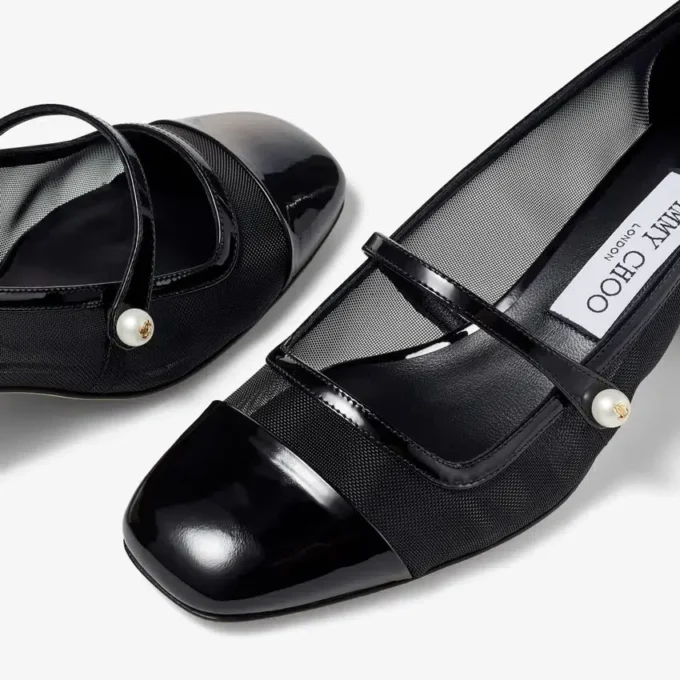 Décolleté Elisa 45 in vernice nera e rete