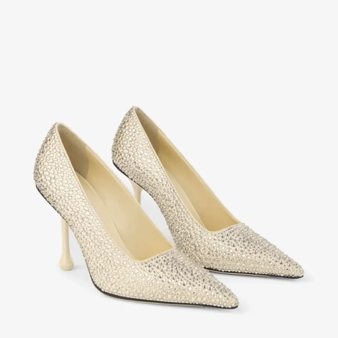 Décolleté Ixia 95 in raso giallo burro con strass