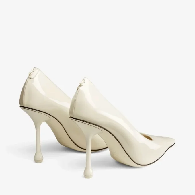 Décolleté Ixia 95 in vernice color latte
