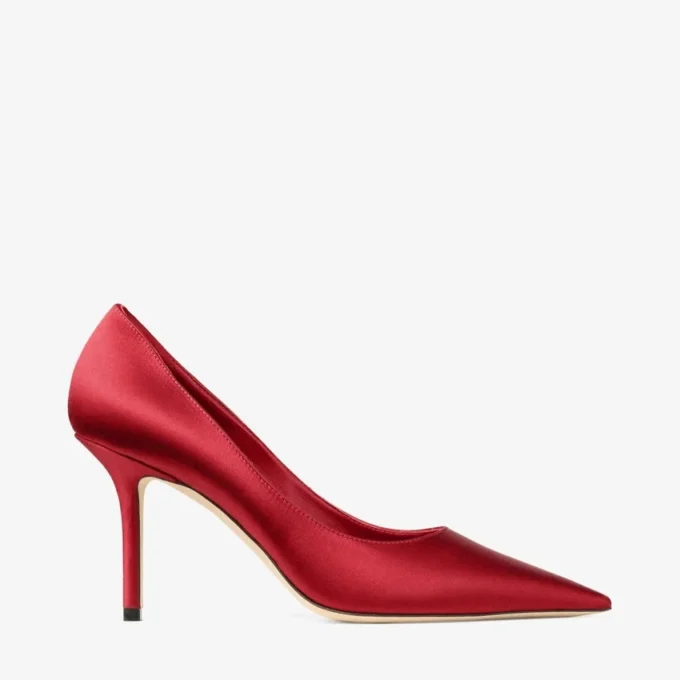 Décolleté Love 85 in raso rosso rubino