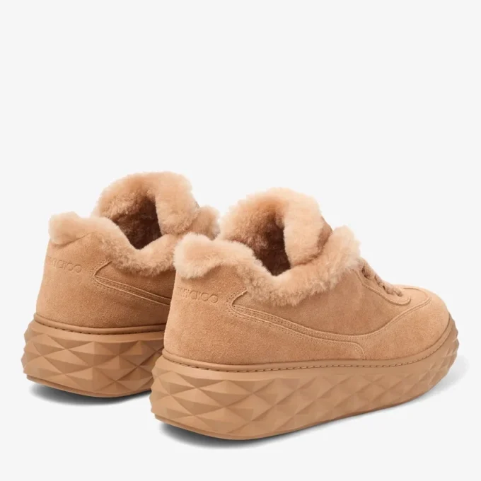 Diamond Maxi Retro M Sneakers basse in pelle scamosciata color caramello con montone Diamond Maxi Retro M Sneakers basse in pelle scamosciata color caramello con montone