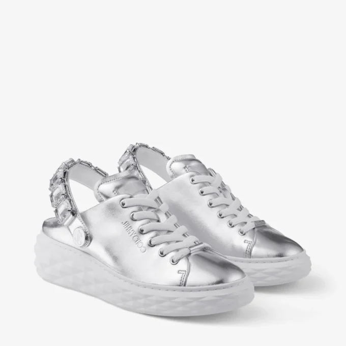 Diamond Sling Sneakers in pelle metallizzata argento con cinturino in cristallo