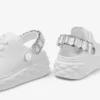 Diamond Sling Sneakers in pelle nappa bianca con cinturino in cristallo