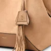 Diamond Tote Borsa tote media in pelle scamosciata color caramello con frange Diamond Tote Borsa tote media in pelle scamosciata color caramello con frange