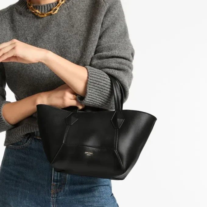 Diamond Tote Borsa tote piccola in pelle di vitello nera Diamond Tote Borsa tote piccola in pelle di vitello nera