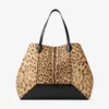 Diamond Tote Large Borsa tote in cavallino con stampa leopardata naturale Diamond Tote Large Borsa tote in cavallino con stampa leopardata naturale
