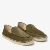 Espadrillas con lacci color vite in pelle scamosciata velour verde muschio con incisioni Espadrillas con lacci color vite in pelle scamosciata velour verde muschio con incisioni