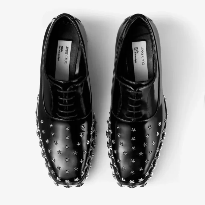 Jimmy Choo Noir Kei Ninomiya Star Shoe Scarpe stringate in pelle di vitello lucida nera con decorazioni a stella
