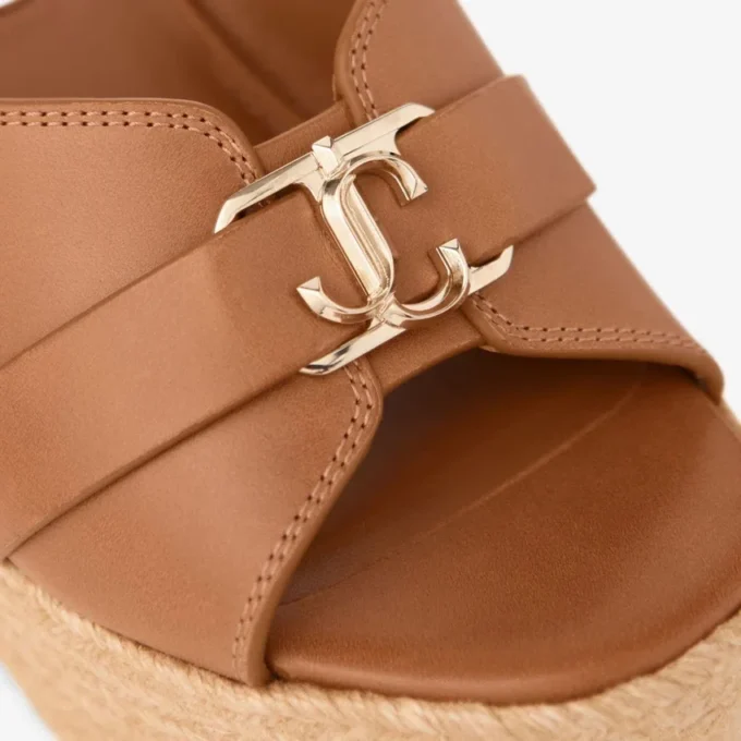 Leda Wedge 100 Mule con zeppa in pelle nappa color cuoio Leda Wedge 100 Mule con zeppa in pelle nappa color cuoio