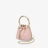 Mini borsa a secchiello in raso rosa Bon Bon e pizzo Jimmy Choo Mini borsa a secchiello in raso rosa Bon Bon e pizzo Jimmy Choo