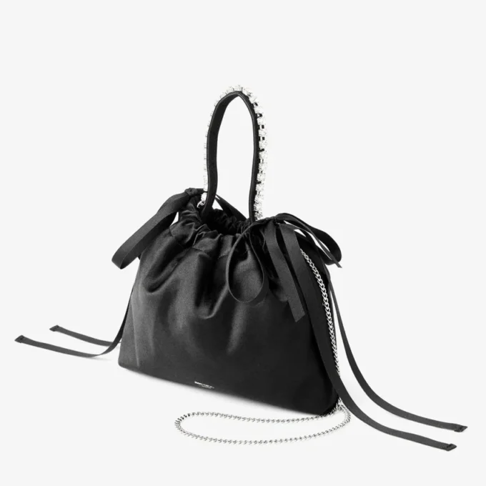 Mini borsa a tracolla in raso nero con manici superiori e coulisse Mini borsa a tracolla in raso nero con manici superiori e coulisse