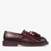 Mocassini Buff Fringe in pelle di vitello cerata color merlot intenso Mocassini Buff Fringe in pelle di vitello cerata color merlot intenso