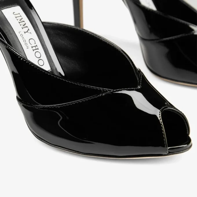 Mule Brigitte 100 in vernice nera