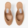 Mules Brigitte 100 in pelle scamosciata color caramello Mules Brigitte 100 in pelle scamosciata color caramello