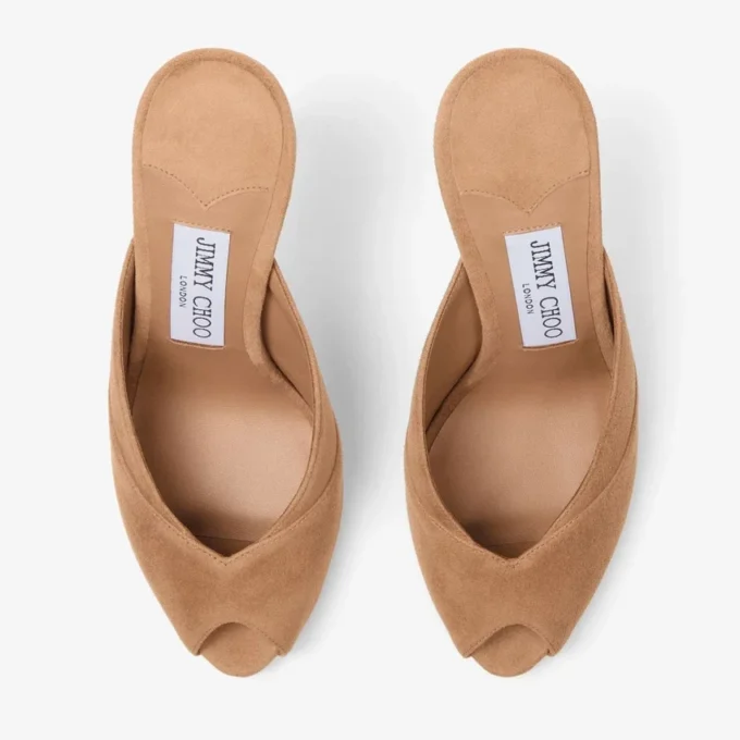 Mules Brigitte 100 in pelle scamosciata color caramello Mules Brigitte 100 in pelle scamosciata color caramello