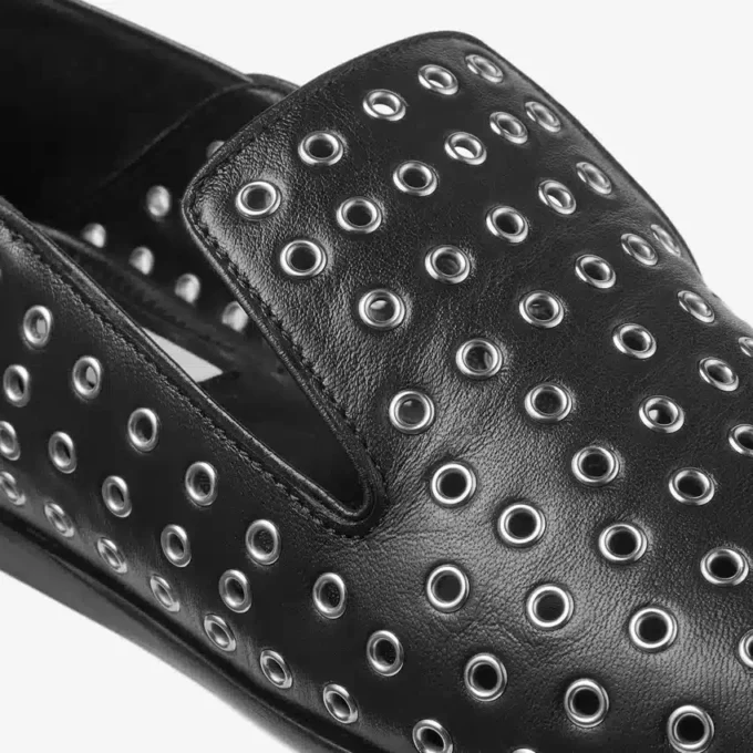 Pantofole Eliot in pelle nappa nera metallizzata con occhielli Pantofole Eliot in pelle nappa nera metallizzata con occhielli