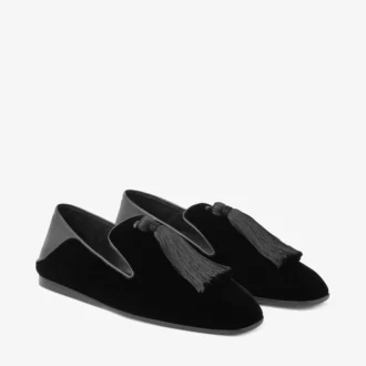 Pantofole Eliot in velluto nero con nappina