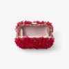 Pochette Cloud in raso rosso rubino con ricamo a petali Pochette Cloud in raso rosso rubino con ricamo a petali