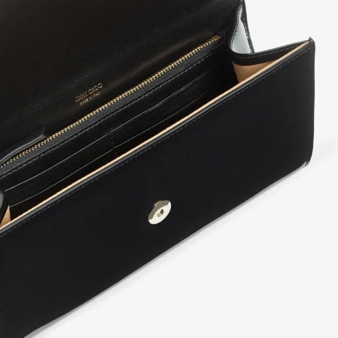 Pochette Emmie in pelle verniciata nera Pochette Emmie in pelle verniciata nera