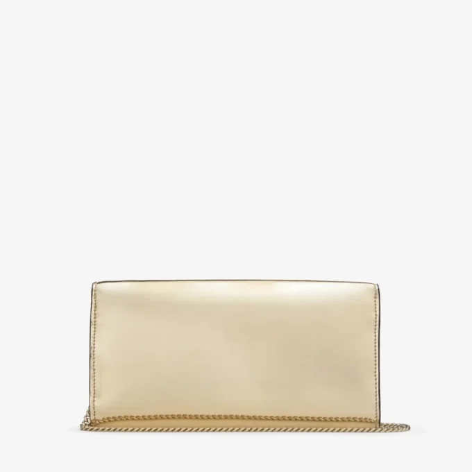 Pochette Emmie in tessuto dorato a specchio Pochette Emmie in tessuto dorato a specchio