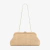 Pochette Skylar in raffia naturale fine con chiusura Jc quadrata Pochette Skylar in raffia naturale fine con chiusura Jc quadrata
