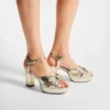 Sandali con plateau Heloise 80 in pelle metallizzata vintage dorata